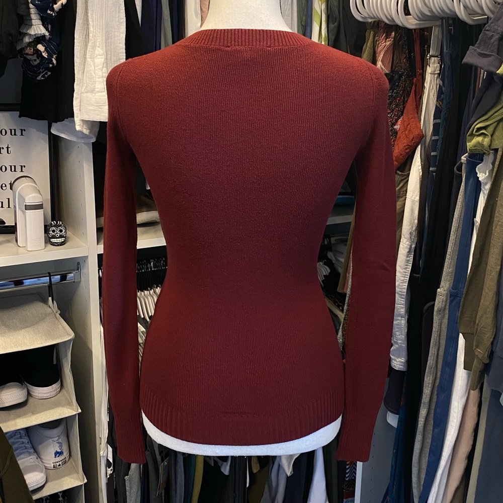 Express Fitted Sweater - Picture 6 of 6